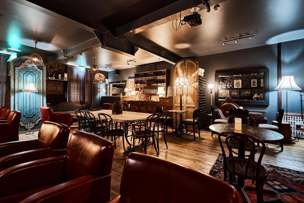 The Grande Hotel 햅번스프링스 외부 사진